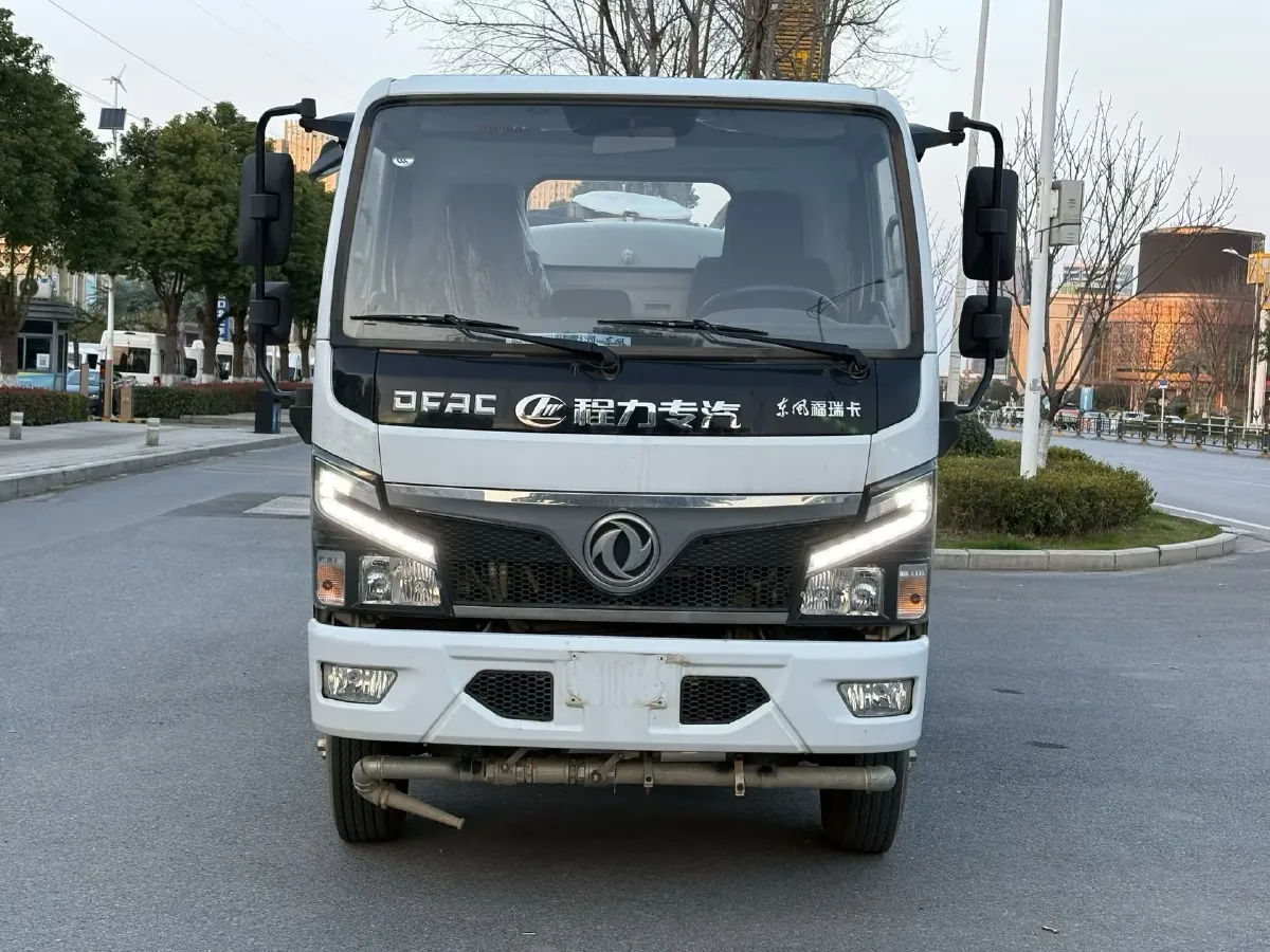 2021 Ford Transit 2.0T 121HP L4 5MT,autocango,china used car exporter,china ev exporter,chinese used car exporter,chinese used ev exporter