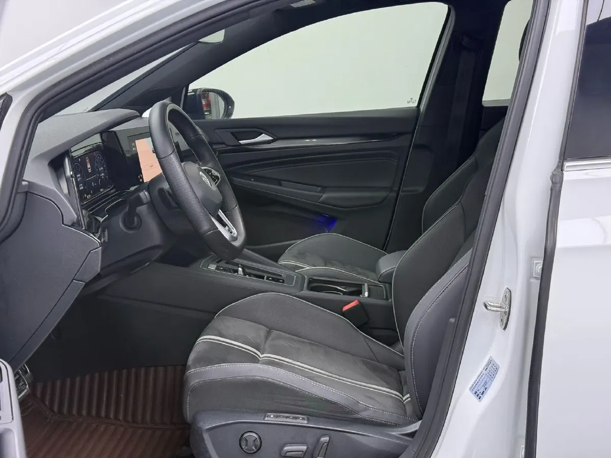 2021 Volkswagen Golf 1.4T 150HP L4 7DCT,autocango,china used car exporter,china ev exporter,chinese used car exporter,chinese used ev exporter