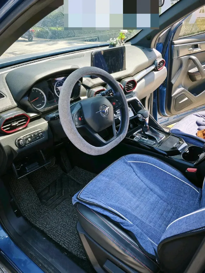 2019 HaiMa 8S 1.6T 195HP L4 6AT,autocango,china used car exporter,china ev exporter,chinese used car exporter,chinese used ev exporter