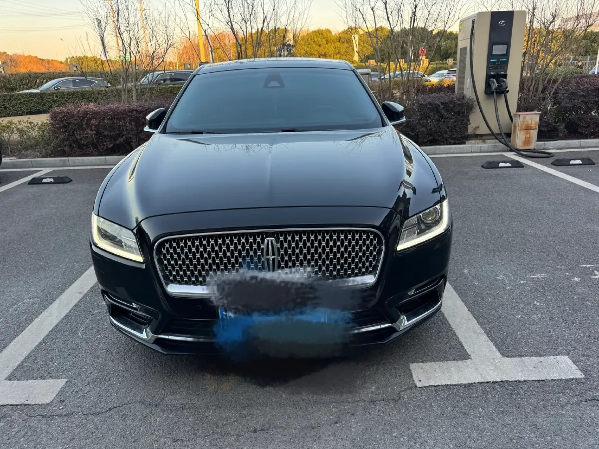 2017 Lincoln Continental 2.0T 261HP L4 6AT,autocango,china used car exporter,china ev exporter,chinese used car exporter,chinese used ev exporter