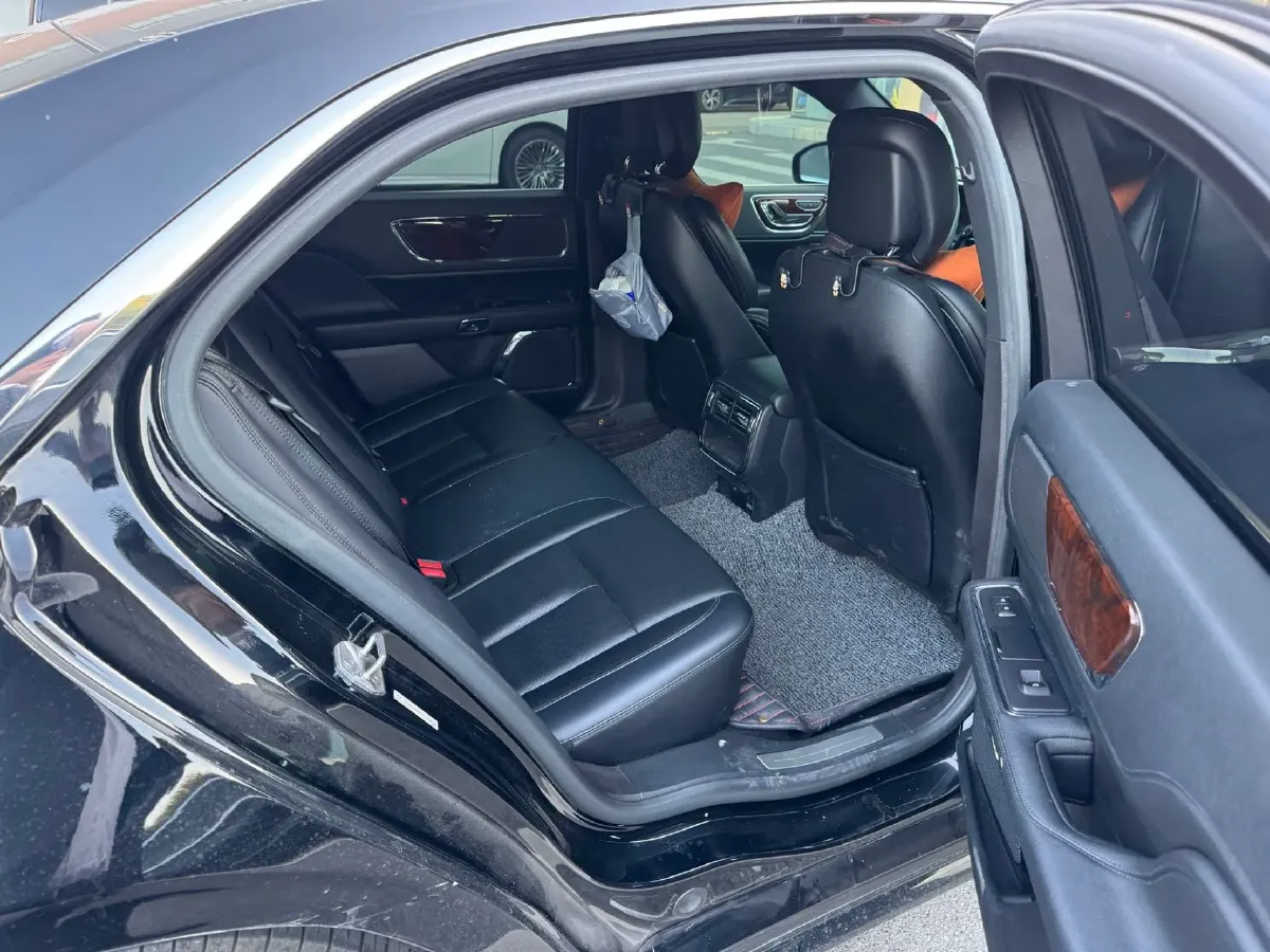 2017 Lincoln Continental 2.0T 261HP L4 6AT,autocango,china used car exporter,china ev exporter,chinese used car exporter,chinese used ev exporter