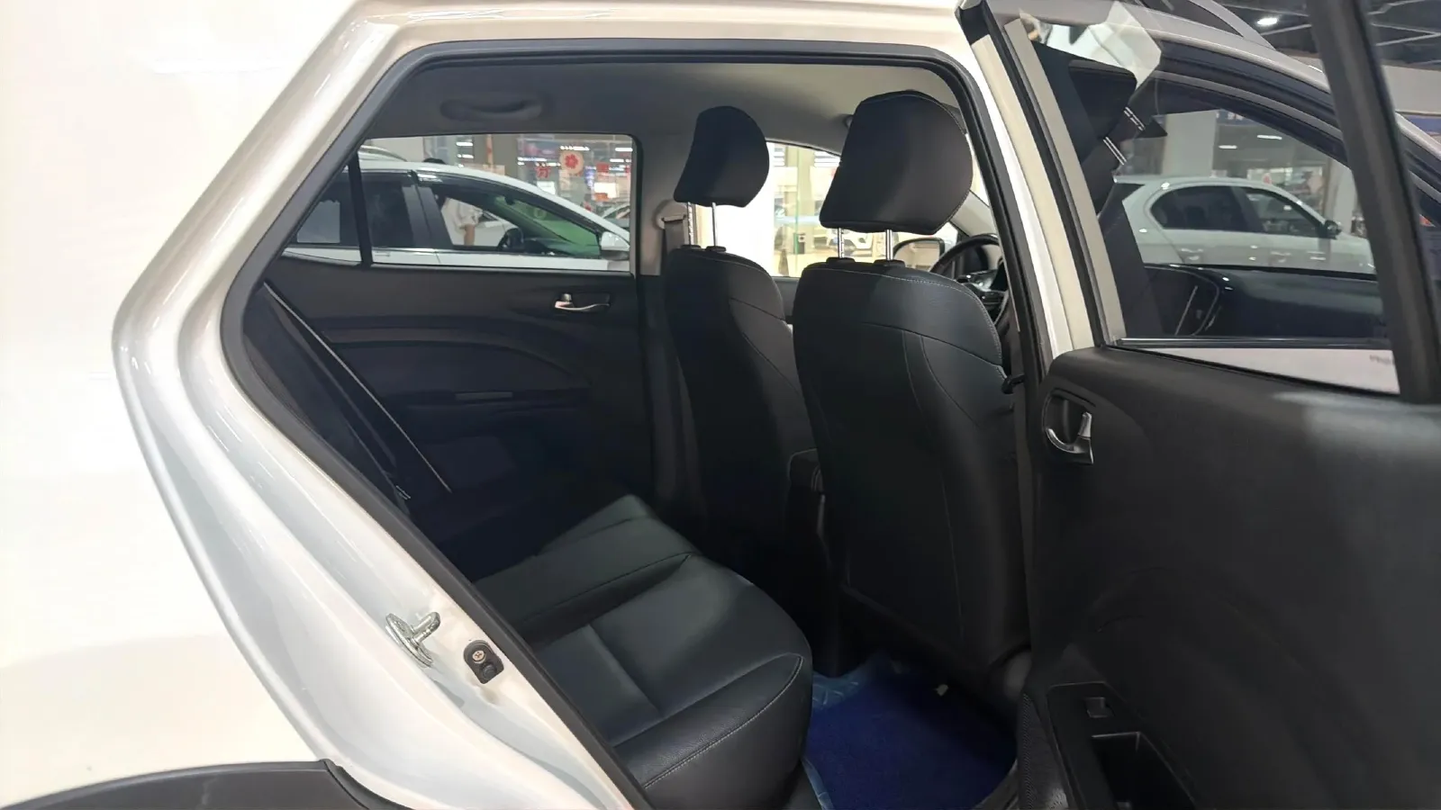 2021 Kia KX1 1.4L 100HP L4 6AT,autocango,china used car exporter,china ev exporter,chinese used car exporter,chinese used ev exporter