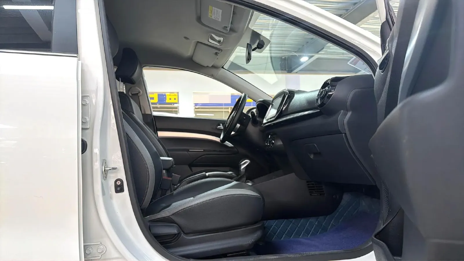 2021 Kia KX1 1.4L 100HP L4 6AT,autocango,china used car exporter,china ev exporter,chinese used car exporter,chinese used ev exporter