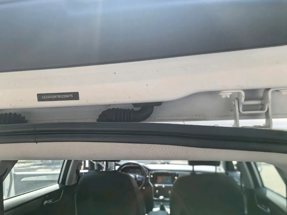 2017 Haval H2 1.5T 150HP L4 6MT,autocango,china used car exporter,china ev exporter,chinese used car exporter,chinese used ev exporter