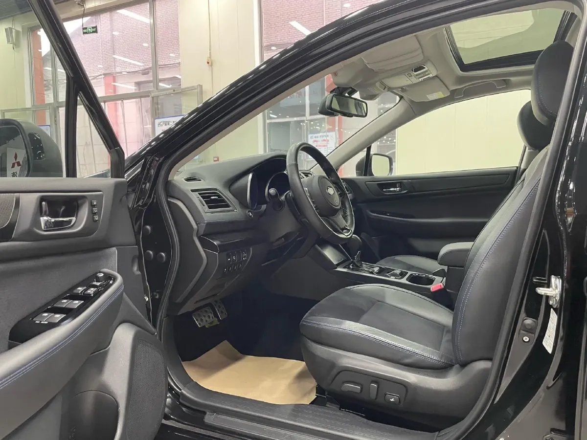 2020 Subaru Legacy 2.5L 175HP H4 CVT,autocango,china used car exporter,china ev exporter,chinese used car exporter,chinese used ev exporter