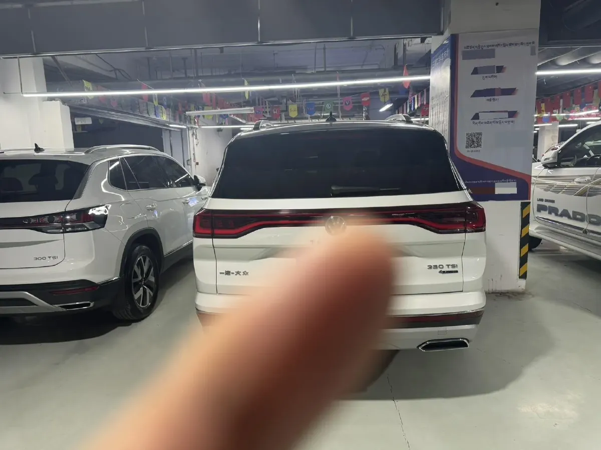 2023 Volkswagen Talagon 2.0T 220HP L4 7DCT,autocango,china used car exporter,china ev exporter,chinese used car exporter,chinese used ev exporter