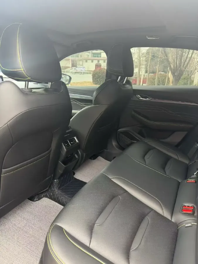 2023 Geely Preface 1.5T 181HP L4 7DCT,autocango,china used car exporter,china ev exporter,chinese used car exporter,chinese used ev exporter