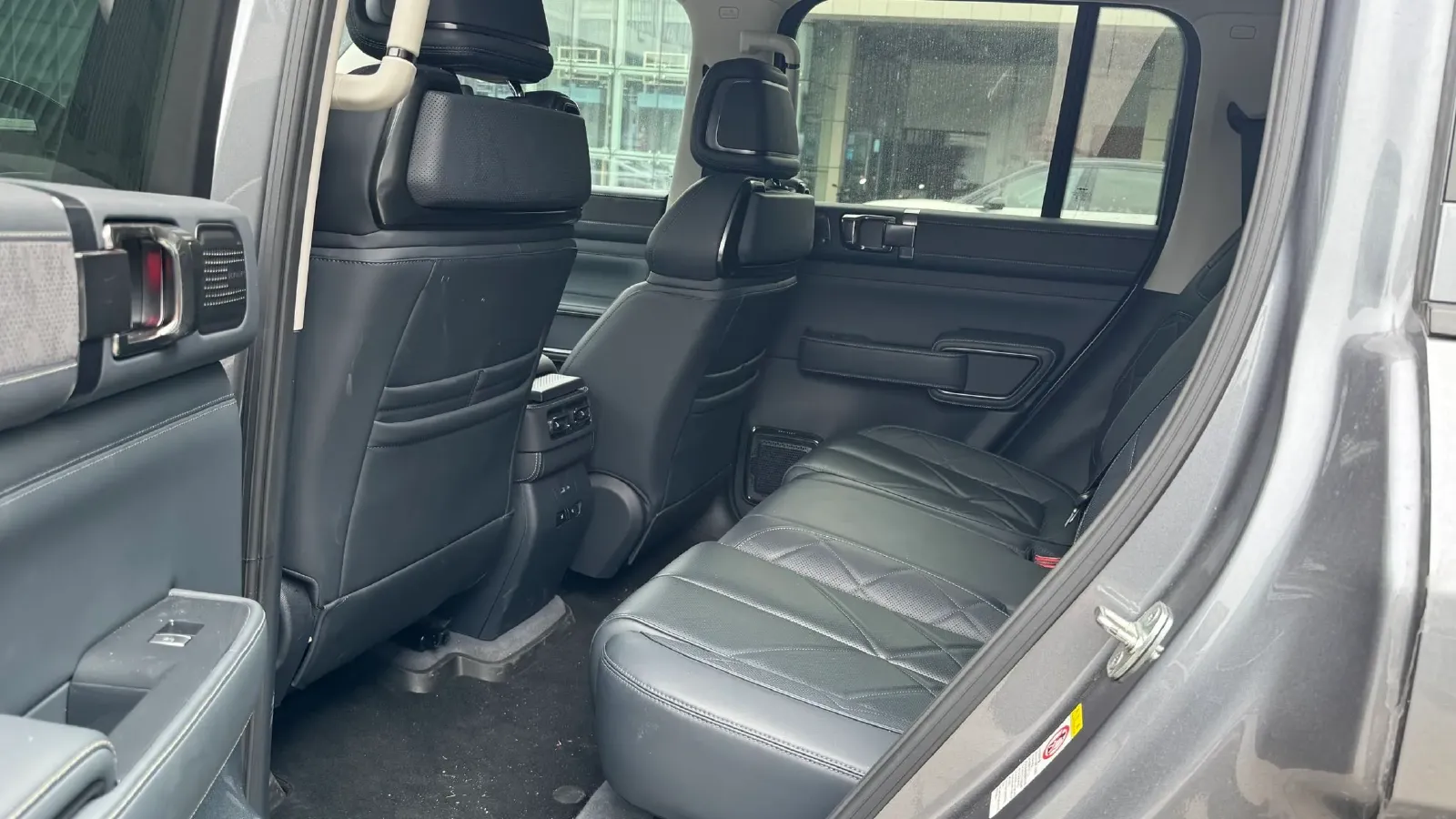 2023 FangChengBao Bao 5 1.5T 194HP L4 E-CVT PHEV 31.8KWH,autocango,china used car exporter,china ev exporter,chinese used car exporter,chinese used ev exporter