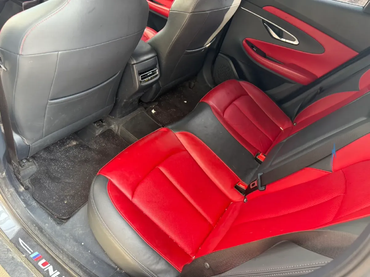 2020 ChangAn UNI-T 1.5T 180HP L4 7DCT,autocango,china used car exporter,china ev exporter,chinese used car exporter,chinese used ev exporter