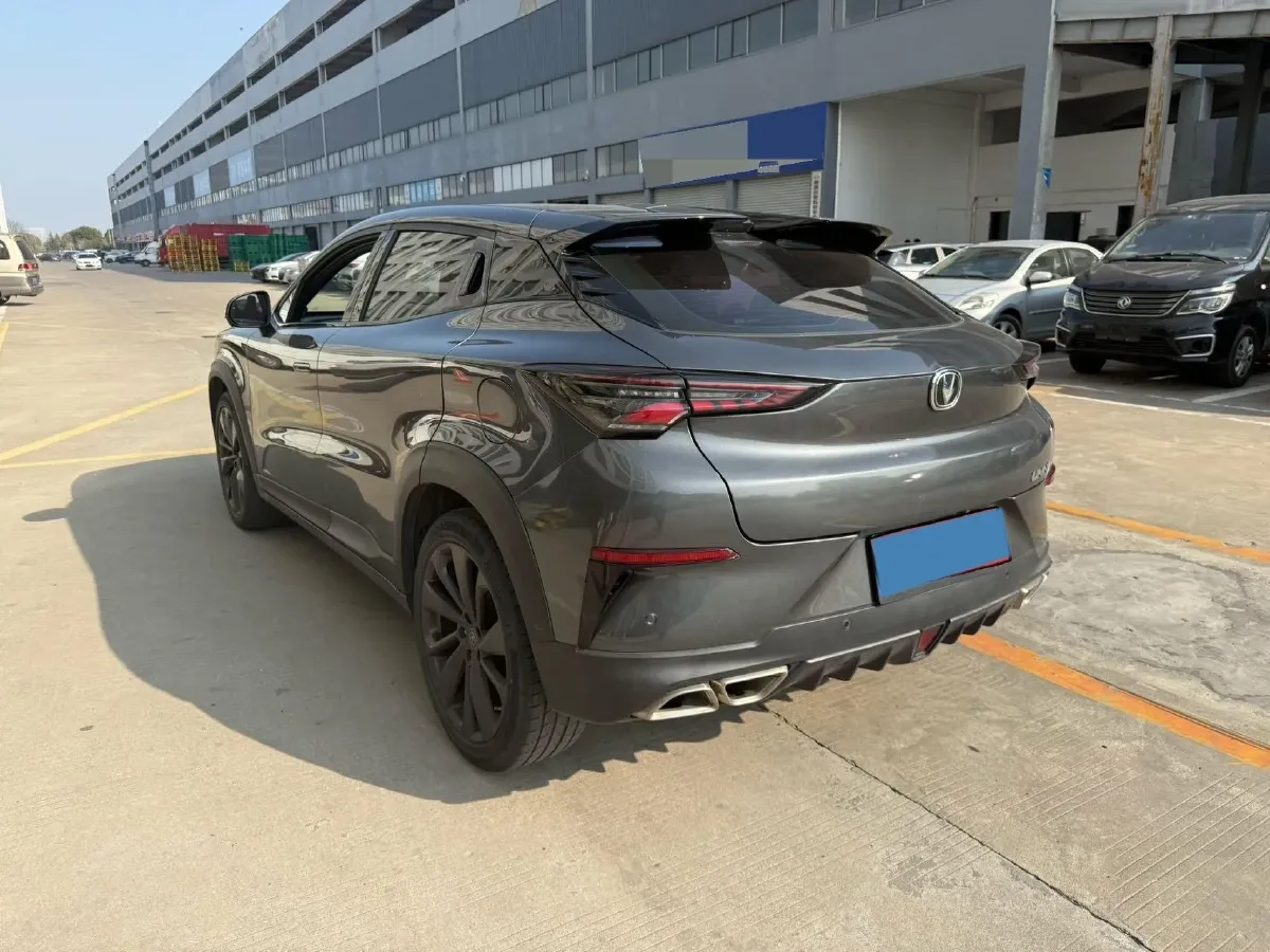 2020 ChangAn UNI-T 1.5T 180HP L4 7DCT,autocango,china used car exporter,china ev exporter,chinese used car exporter,chinese used ev exporter