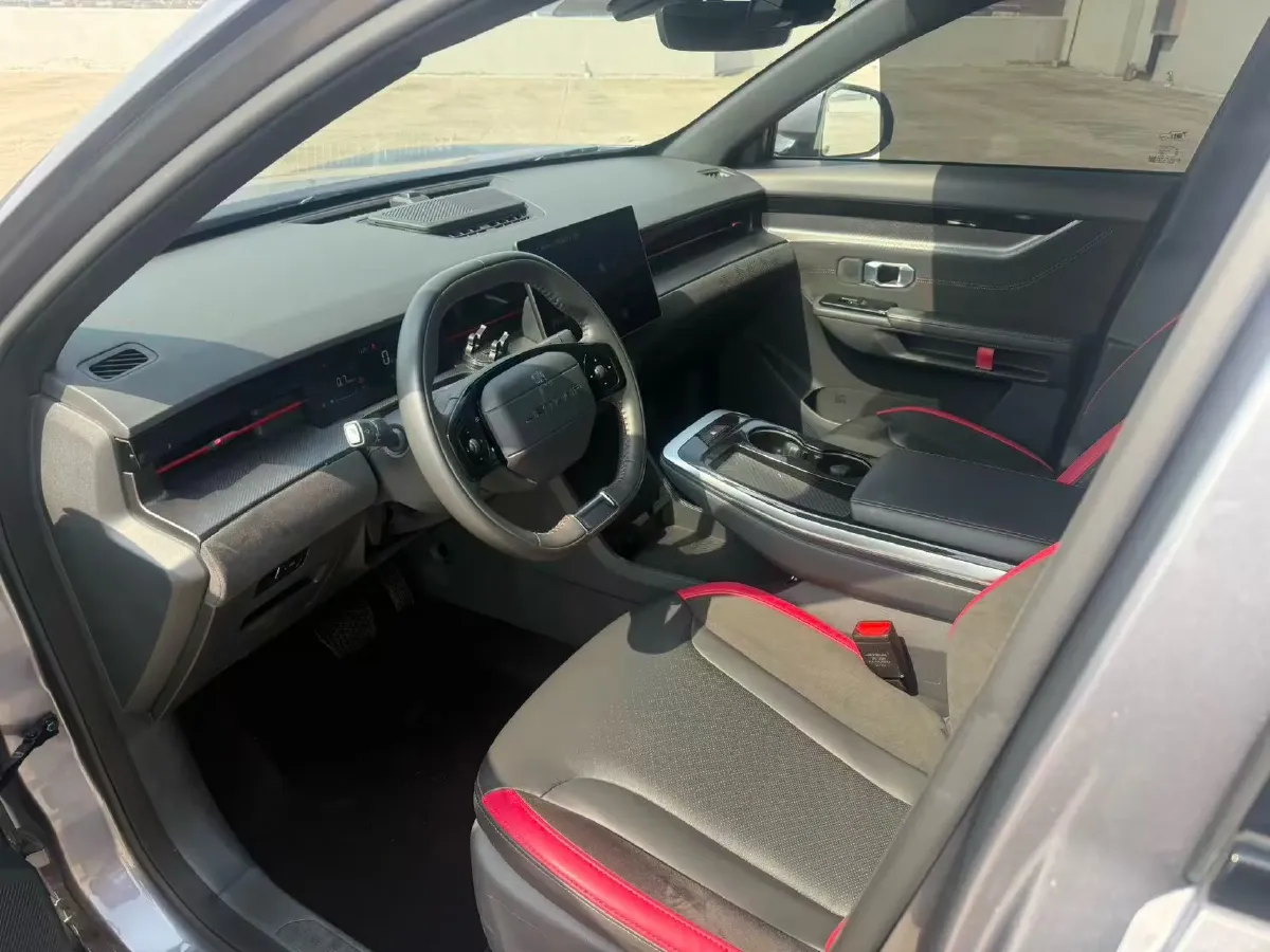 2022 Jetour DASHING 1.6T 197HP L4 7DCT,autocango,china used car exporter,china ev exporter,chinese used car exporter,chinese used ev exporter