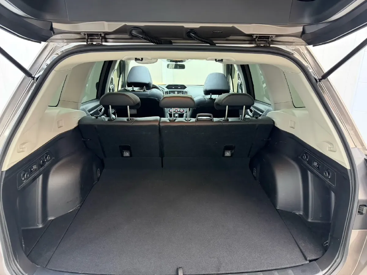 2022 Subaru Forester 2.0L 154HP H4 CVT,autocango,china used car exporter,china ev exporter,chinese used car exporter,chinese used ev exporter