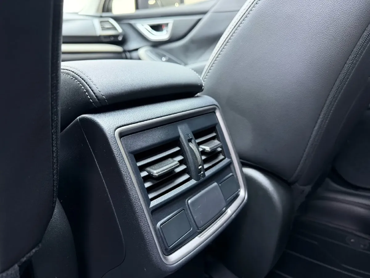 2022 Subaru Forester 2.0L 154HP H4 CVT,autocango,china used car exporter,china ev exporter,chinese used car exporter,chinese used ev exporter