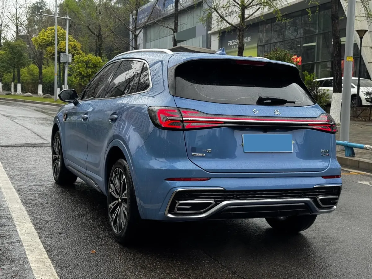 2023 HongQi HS5 2.0T 252HP L4 8AT,autocango,china used car exporter,china ev exporter,chinese used car exporter,chinese used ev exporter