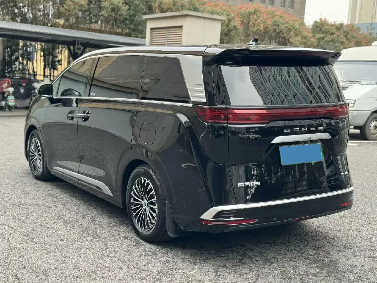 2022 Mercedes-Benz GLC Class 2.0T 197HP L4 9AT,autocango,china used car exporter,china ev exporter,chinese used car exporter,chinese used ev exporter