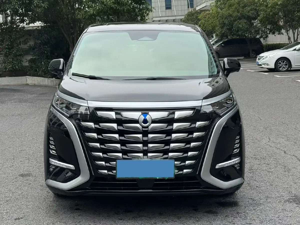 2022 Mercedes-Benz GLC Class 2.0T 197HP L4 9AT,autocango,china used car exporter,china ev exporter,chinese used car exporter,chinese used ev exporter