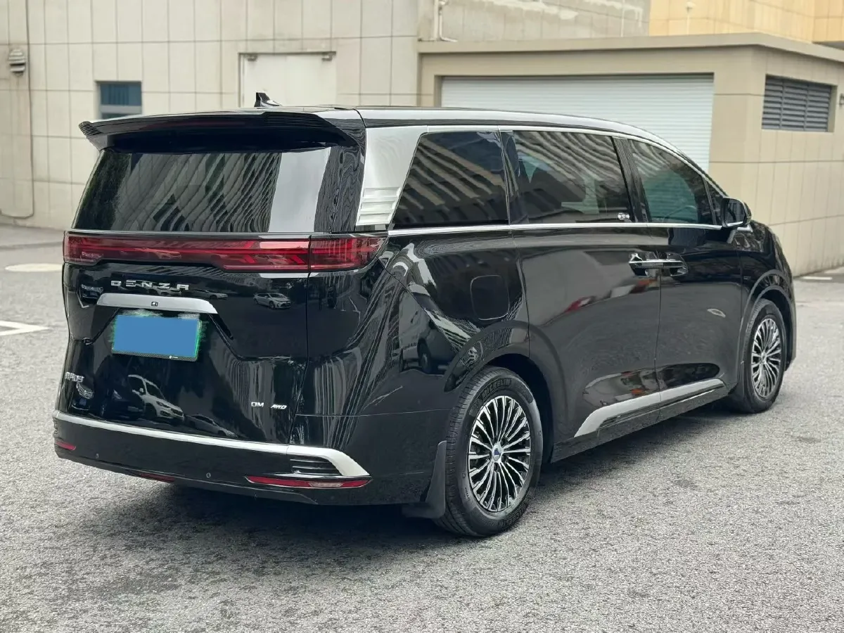 2022 Mercedes-Benz GLC Class 2.0T 197HP L4 9AT,autocango,china used car exporter,china ev exporter,chinese used car exporter,chinese used ev exporter