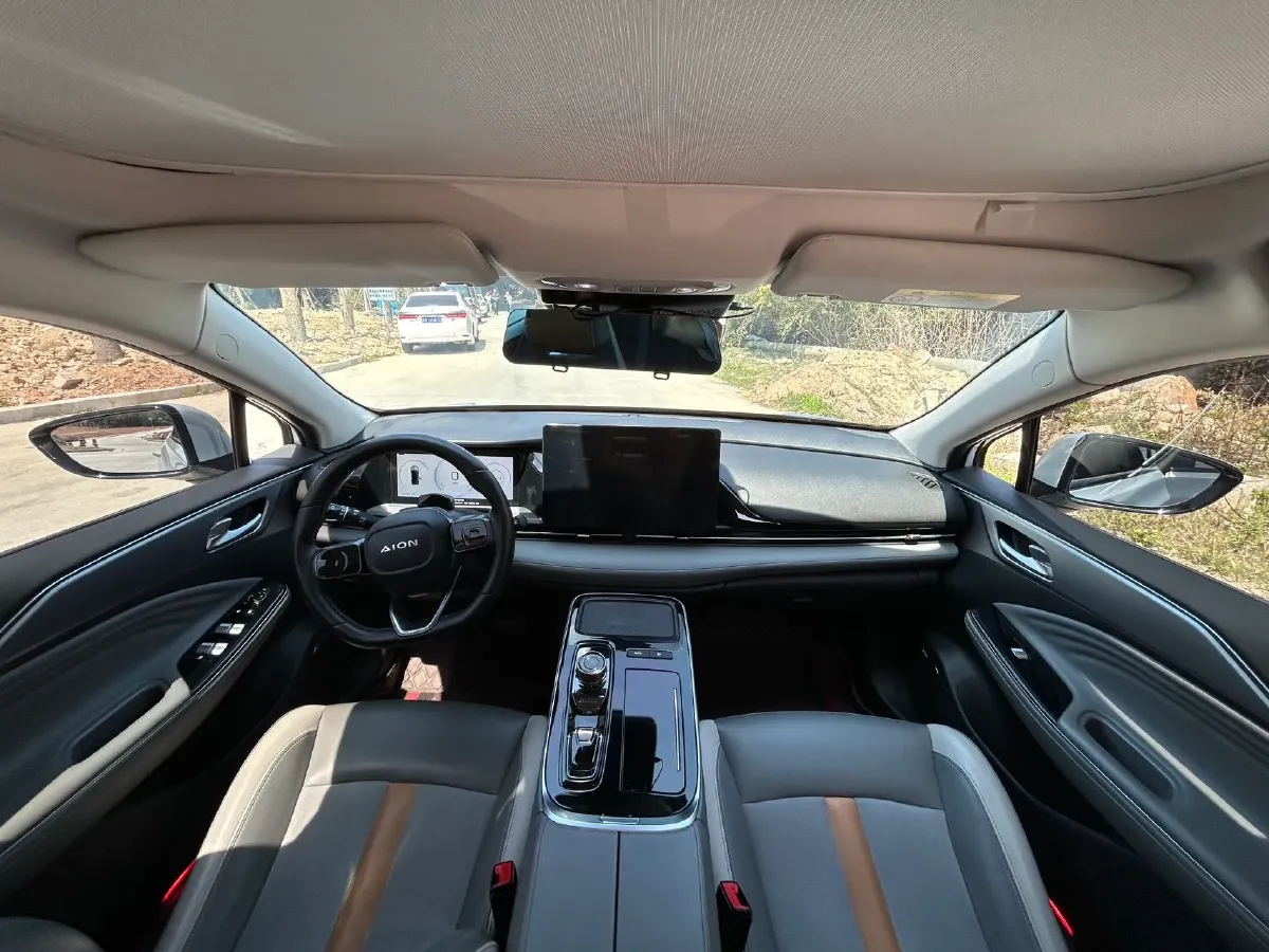 2022 ChangAn Oshan Z6 1.5T 170HP L4 6TCT PHEV 28.4KWH,autocango,china used car exporter,china ev exporter,chinese used car exporter,chinese used ev exporter