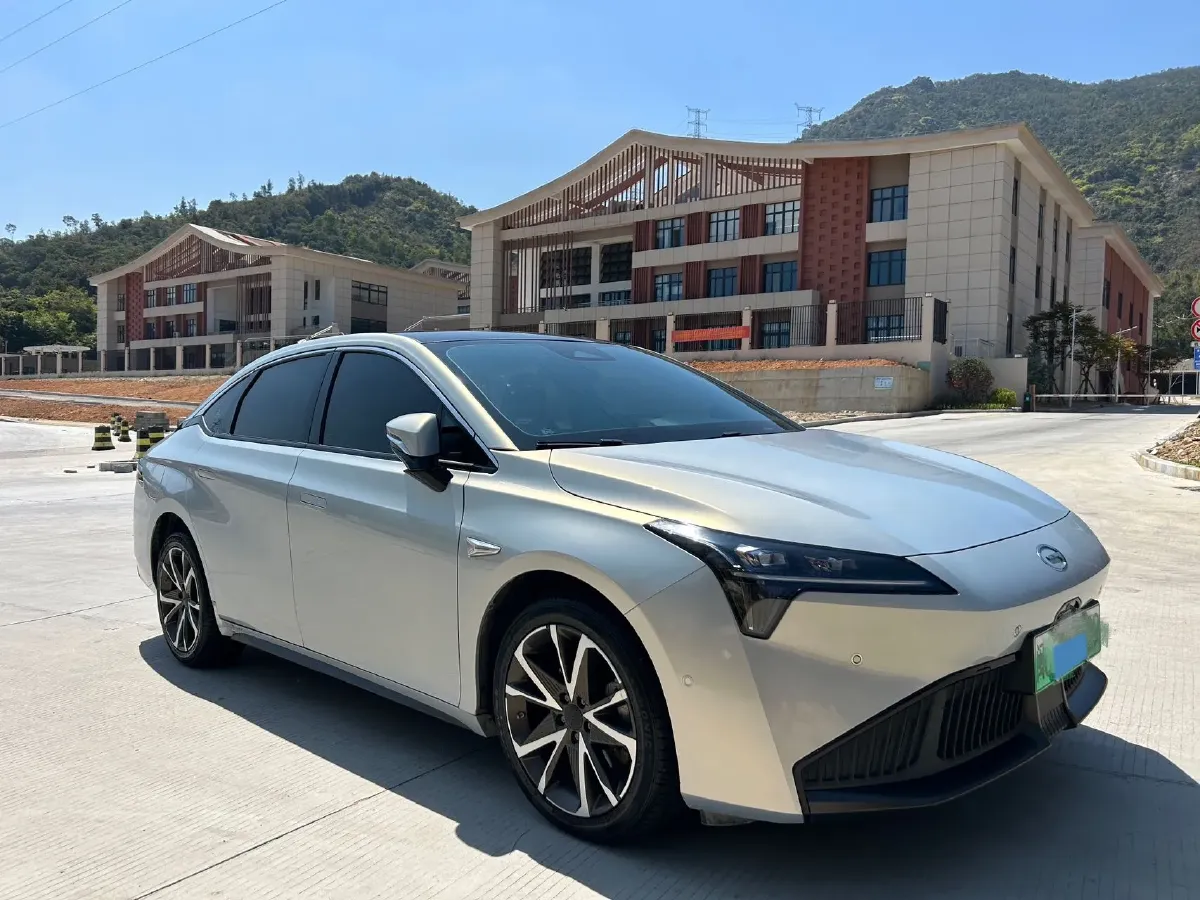 2022 ChangAn Oshan Z6 1.5T 170HP L4 6TCT PHEV 28.4KWH,autocango,china used car exporter,china ev exporter,chinese used car exporter,chinese used ev exporter