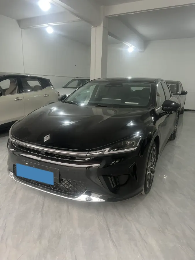 2025 BaoJun XiangJing 1.5T 143HP L4 1DHT PHEV,autocango,china used car exporter,china ev exporter,chinese used car exporter,chinese used ev exporter