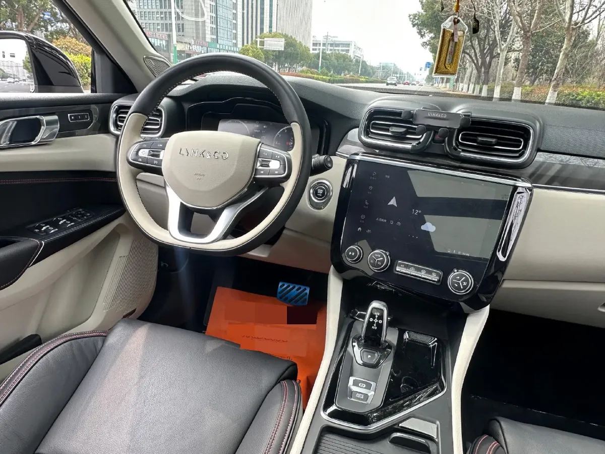 2019 LYNK&CO 02 2.0T 190HP L4 6AT,autocango,china used car exporter,china ev exporter,chinese used car exporter,chinese used ev exporter