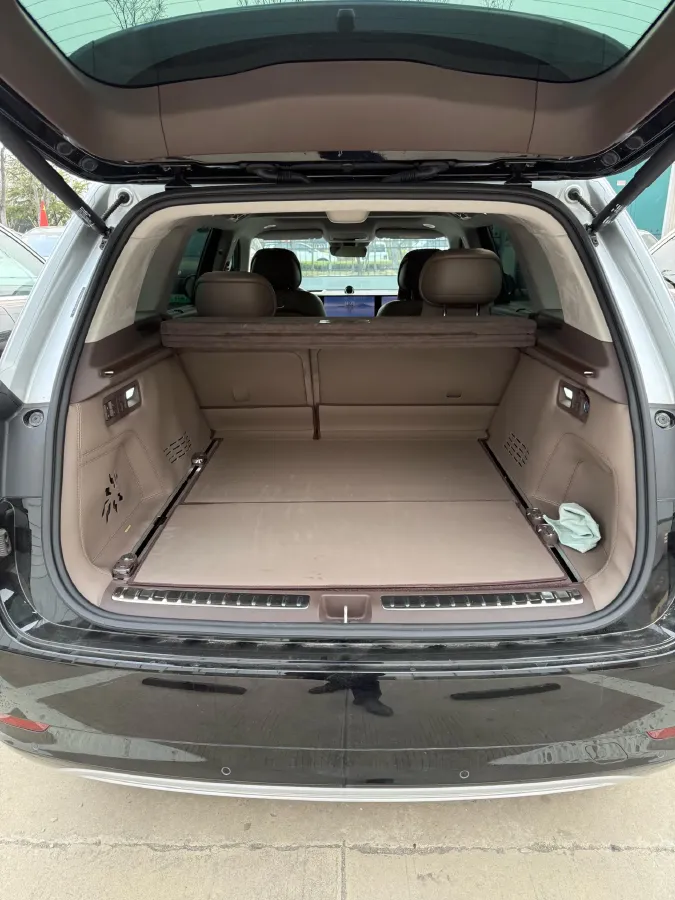 2024 AITO AITO M9 1.5T 152HP L4 REEV 42KWH,autocango,china used car exporter,china ev exporter,chinese used car exporter,chinese used ev exporter