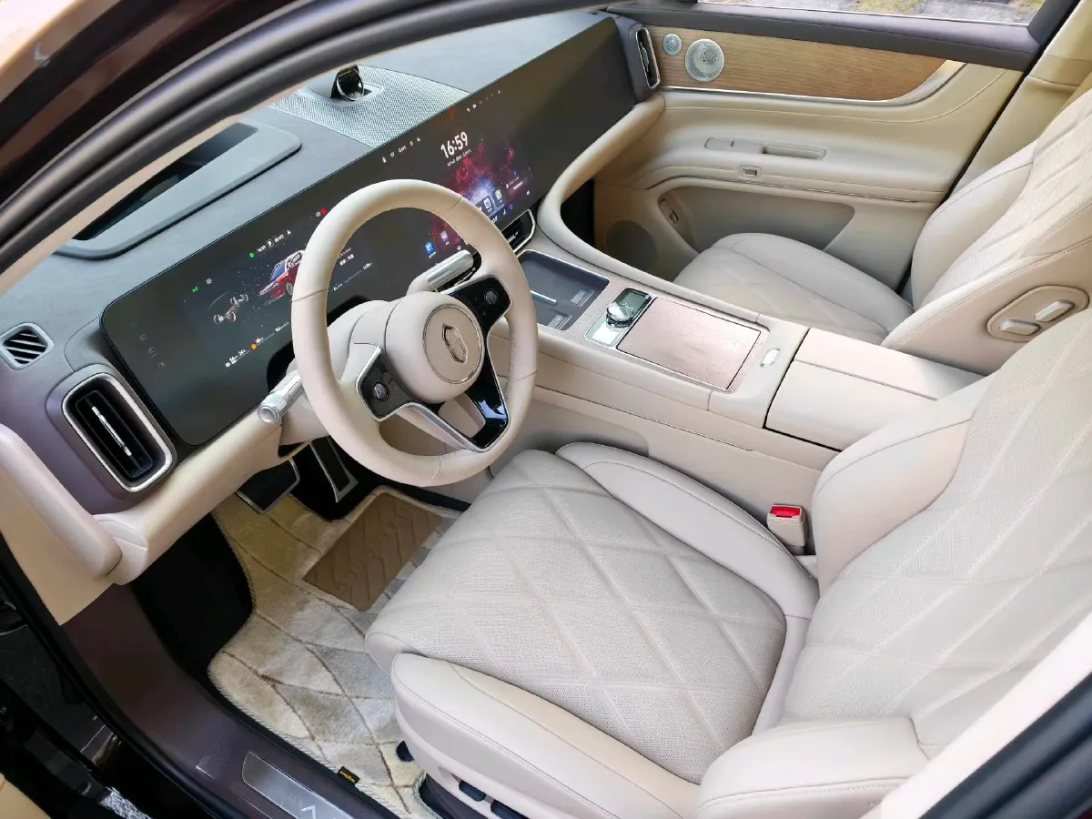 2025 AITO AITO M9 REEV 160HP REEV 52KWH,autocango,china used car exporter,china ev exporter,chinese used car exporter,chinese used ev exporter