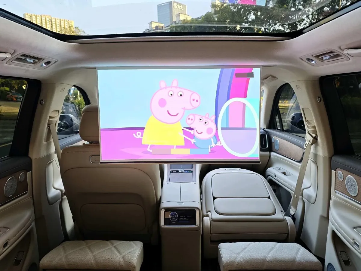 2025 AITO AITO M9 REEV 160HP REEV 52KWH,autocango,china used car exporter,china ev exporter,chinese used car exporter,chinese used ev exporter