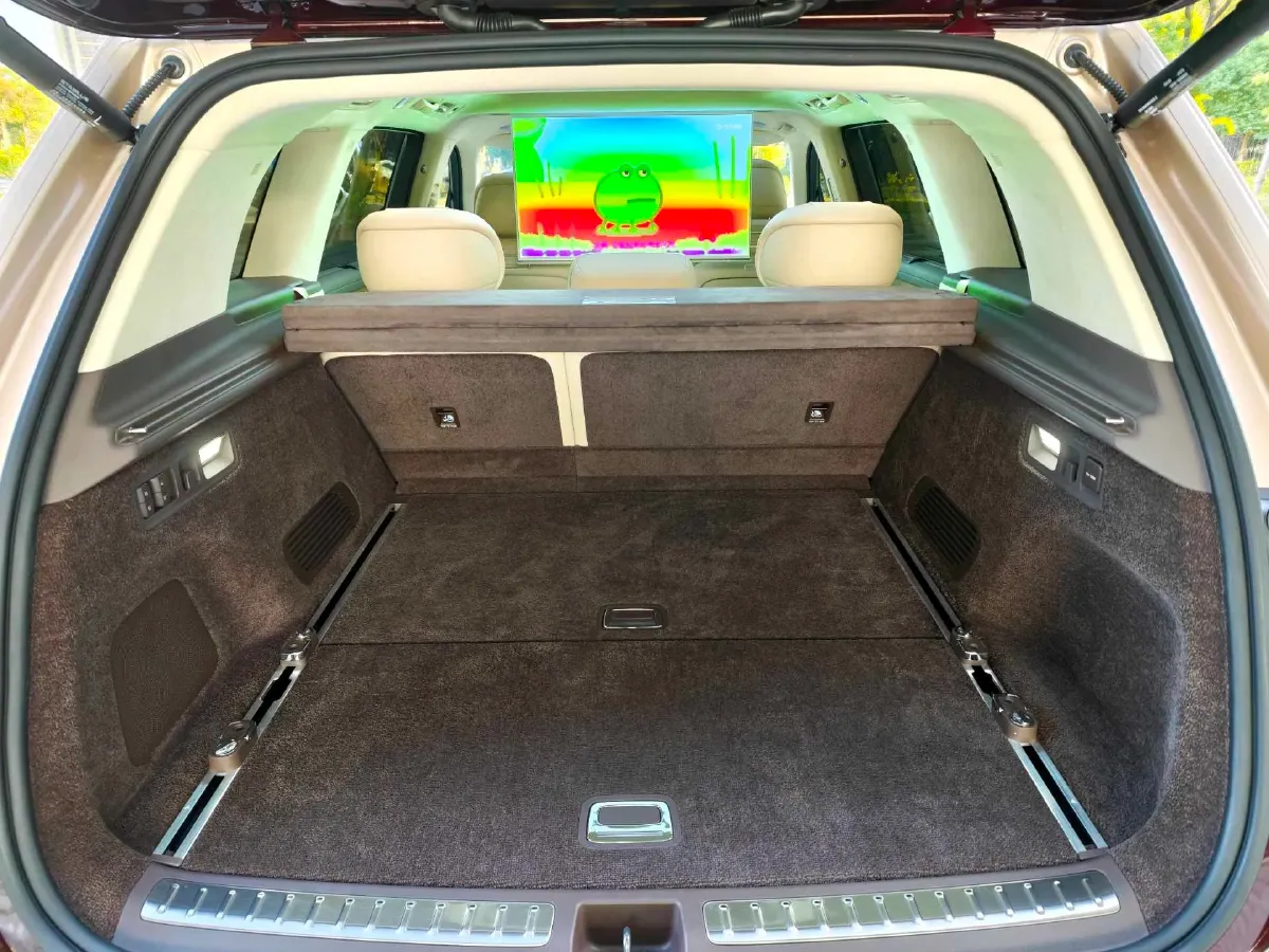 2025 AITO AITO M9 REEV 160HP REEV 52KWH,autocango,china used car exporter,china ev exporter,chinese used car exporter,chinese used ev exporter