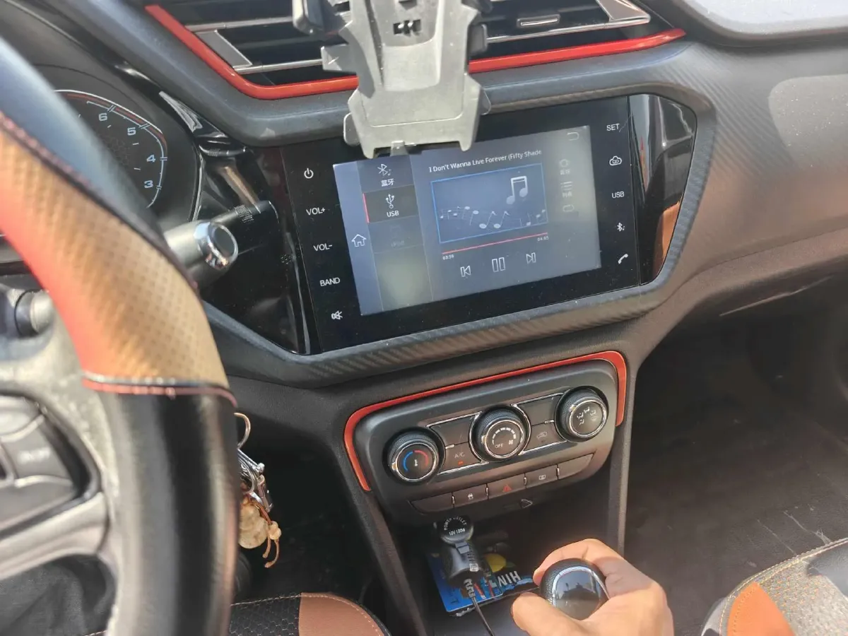 2017 Chery Tiggo 3x 1.5L 106HP L4 4AT,autocango,china used car exporter,china ev exporter,chinese used car exporter,chinese used ev exporter