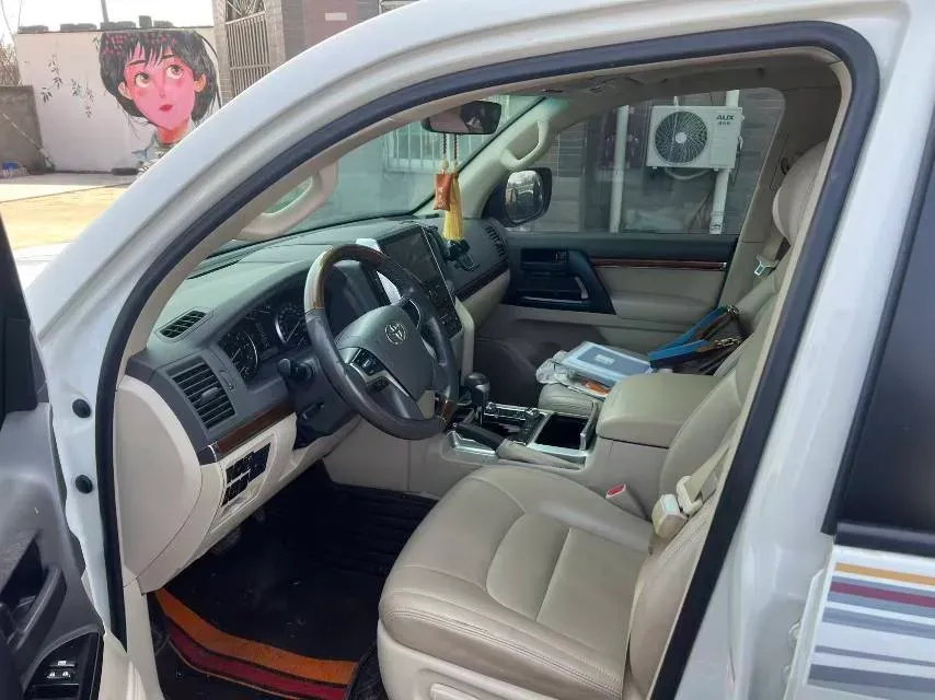 2019 Chevrolet Trax 1.0T 125HP L3 6AT,autocango,china used car exporter,china ev exporter,chinese used car exporter,chinese used ev exporter