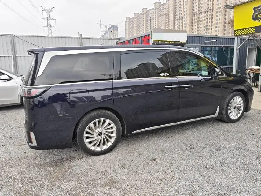 2022 Voyah Dream 1.5T 136HP L4 PHEV 25.57KWH,autocango,china used car exporter,china ev exporter,chinese used car exporter,chinese used ev exporter