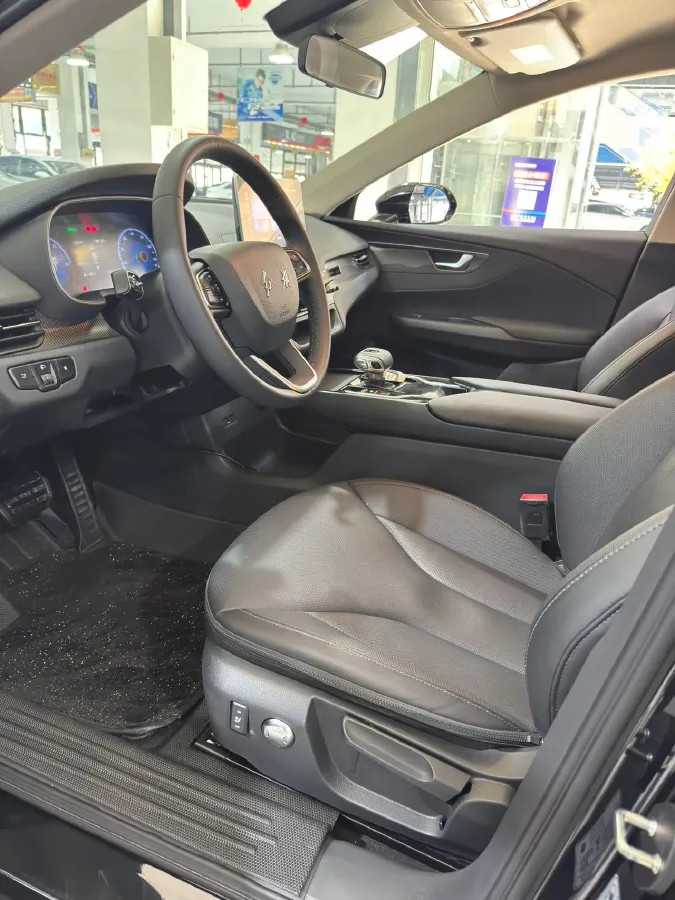 2022 HongQi E-QM5 BEV 54KWH,autocango,china used car exporter,china ev exporter,chinese used car exporter,chinese used ev exporter