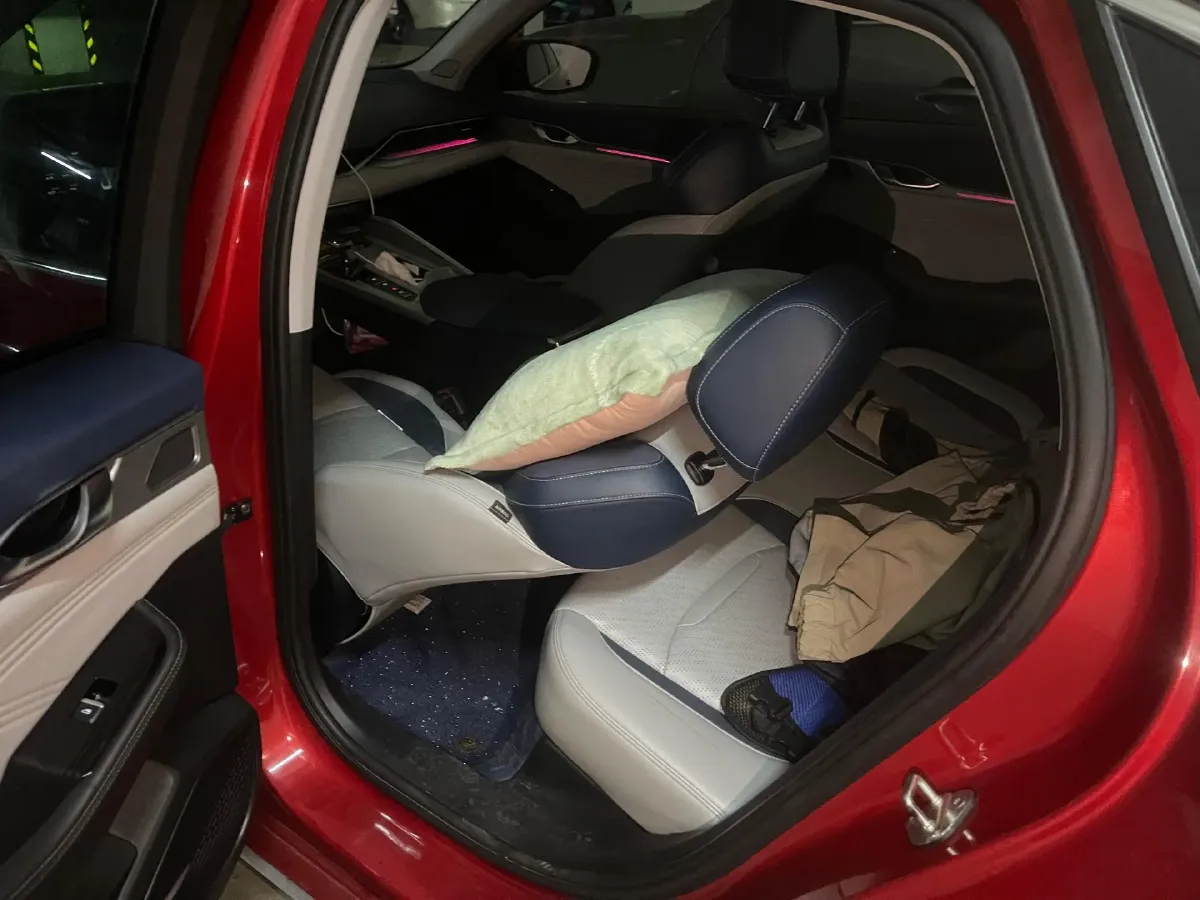 2020 Peugeot 408 1.6T 170HP L4 6AT,autocango,china used car exporter,china ev exporter,chinese used car exporter,chinese used ev exporter