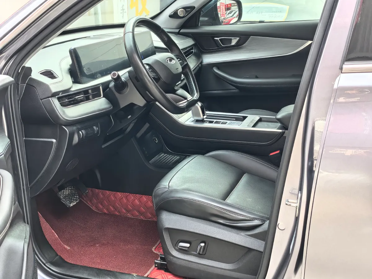 2021 Chery Tiggo 7 Plus 1.5T 156HP L4 CVT,autocango,china used car exporter,china ev exporter,chinese used car exporter,chinese used ev exporter