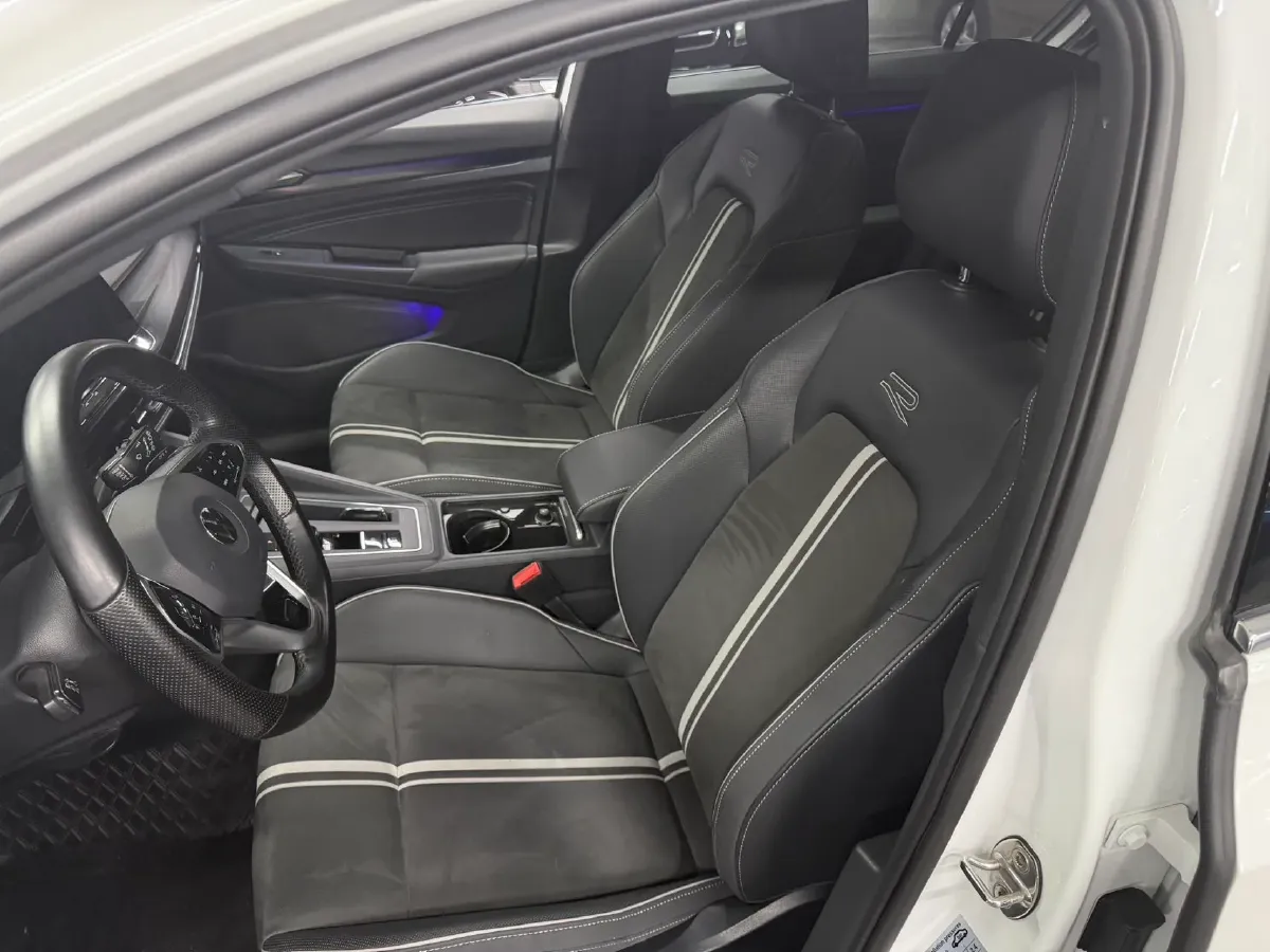 2021 Volkswagen Golf 1.4T 150HP L4 7DCT,autocango,china used car exporter,china ev exporter,chinese used car exporter,chinese used ev exporter