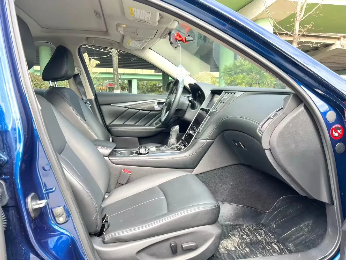 2018 MAXUS G10 2.0T 224HP L4 6AT,autocango,china used car exporter,china ev exporter,chinese used car exporter,chinese used ev exporter