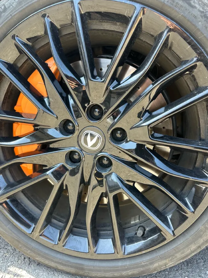 2025 ChangAn UNI-V 2.0T 245HP L4 8AT,autocango,china used car exporter,china ev exporter,chinese used car exporter,chinese used ev exporter