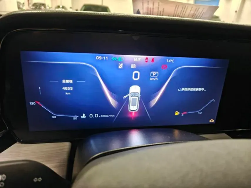 2025 HongQi HS5 2.0T 252HP L4 8AT,autocango,china used car exporter,china ev exporter,chinese used car exporter,chinese used ev exporter