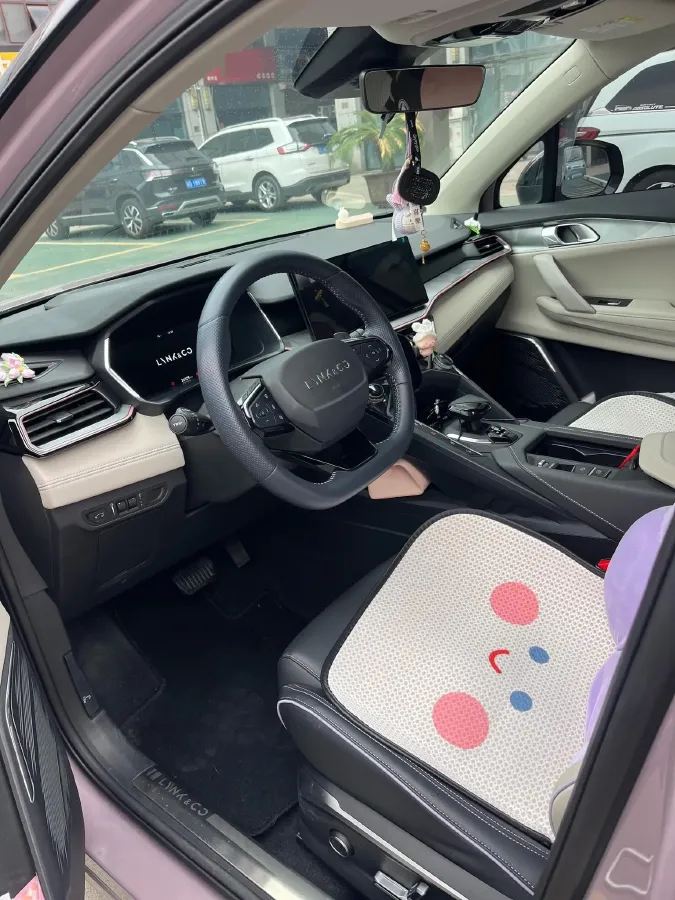 2023 LYNK&CO 03 1.5T 181HP L4 7DCT,autocango,china used car exporter,china ev exporter,chinese used car exporter,chinese used ev exporter