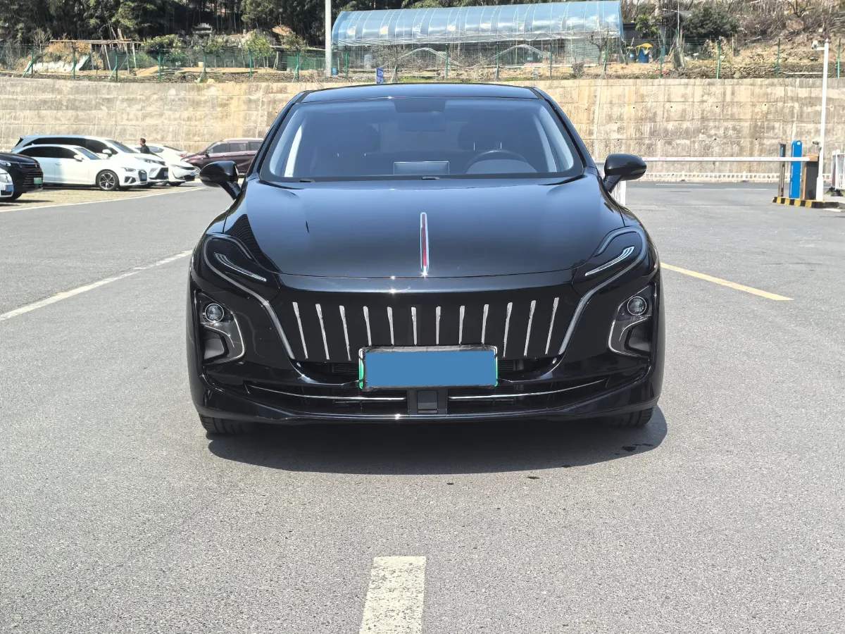2022 HongQi E-QM5 BEV 54KWH,autocango,china used car exporter,china ev exporter,chinese used car exporter,chinese used ev exporter