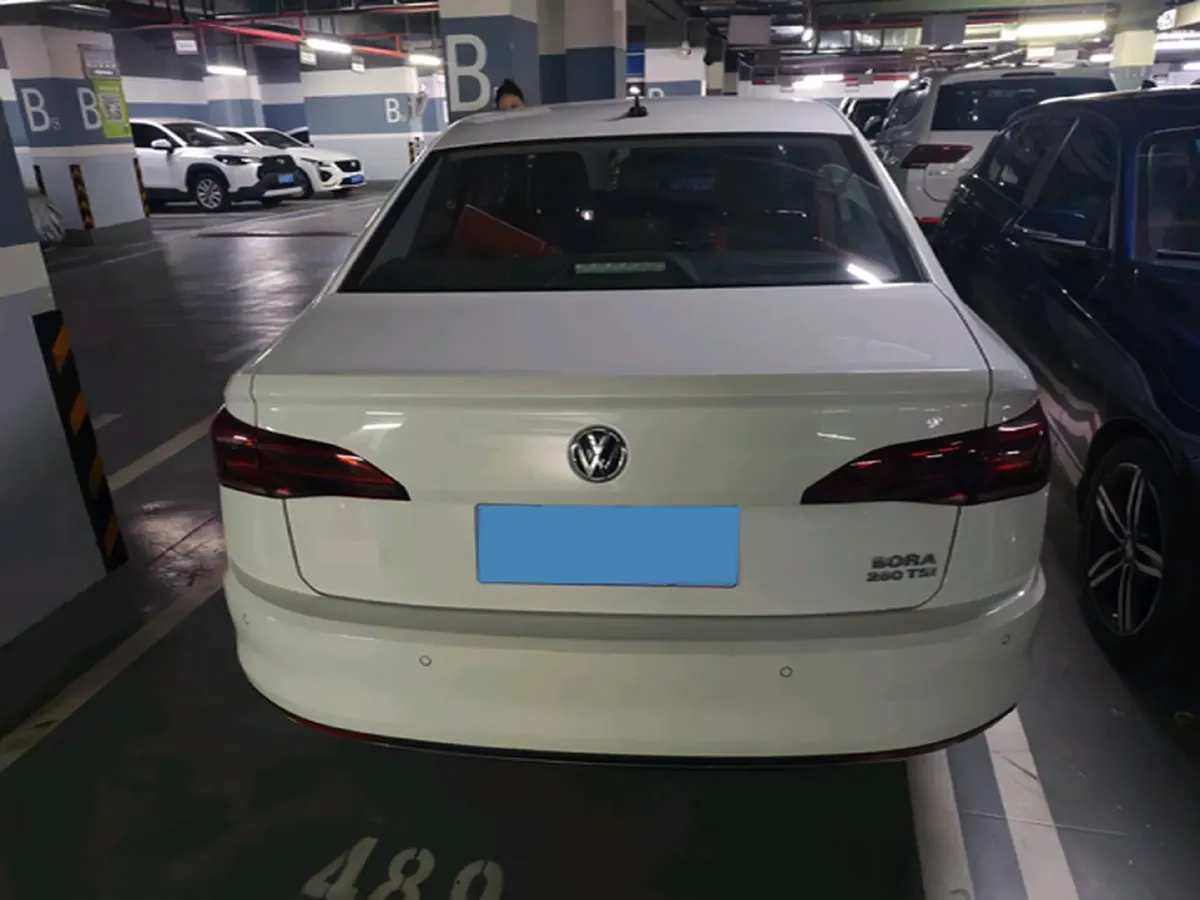 2019 Roewe RX5 MAX 2.0T 231HP L4 6DCT,autocango,china used car exporter,china ev exporter,chinese used car exporter,chinese used ev exporter