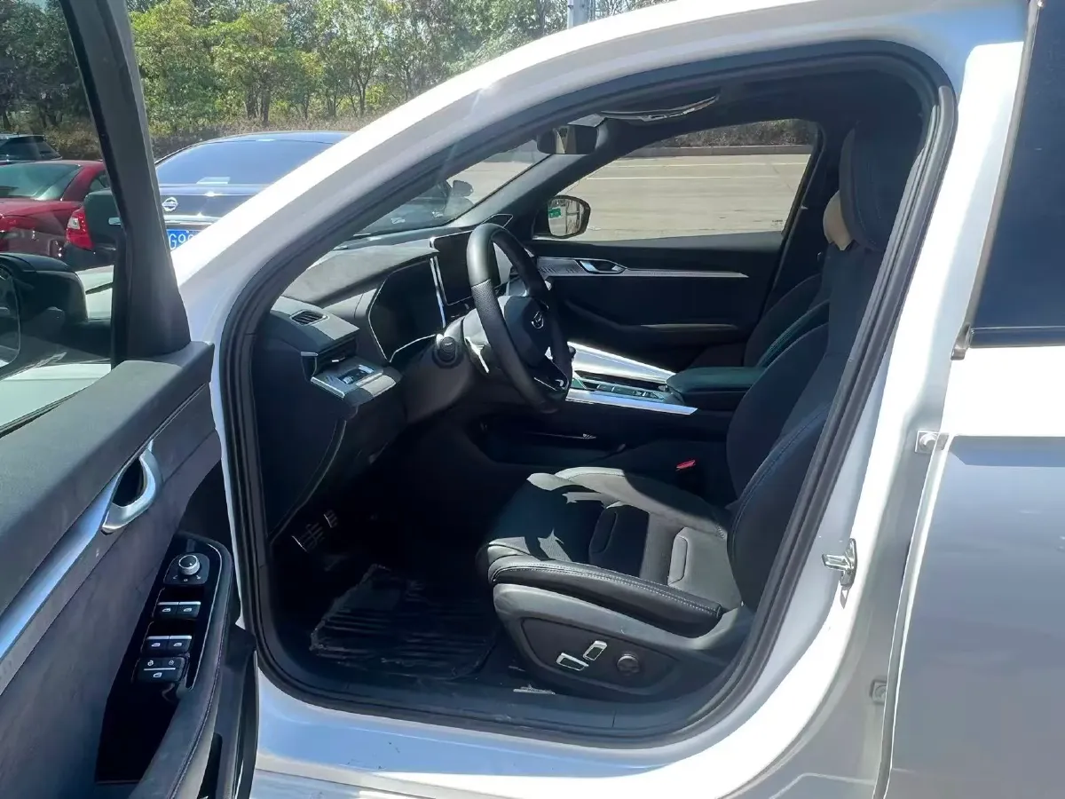 2024 Geely Preface 2.0T 190HP L4 7DCT,autocango,china used car exporter,china ev exporter,chinese used car exporter,chinese used ev exporter