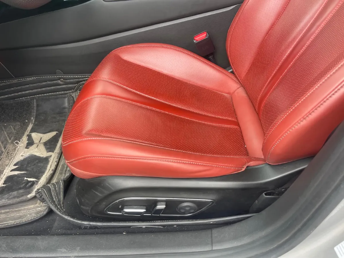 2021 Xpeng P7 BEV 60.2KWH,autocango,china used car exporter,china ev exporter,chinese used car exporter,chinese used ev exporter