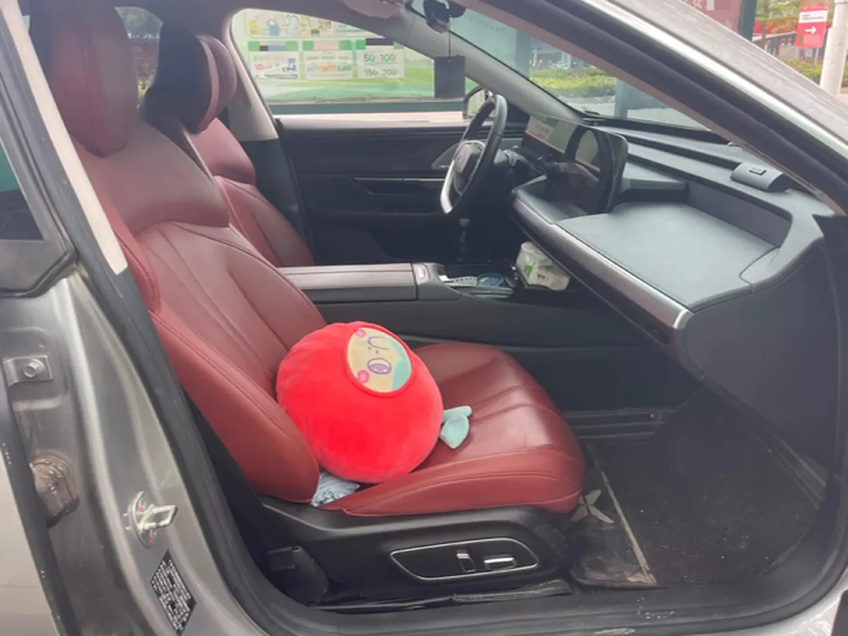 2021 Xpeng P7 BEV 60.2KWH,autocango,china used car exporter,china ev exporter,chinese used car exporter,chinese used ev exporter