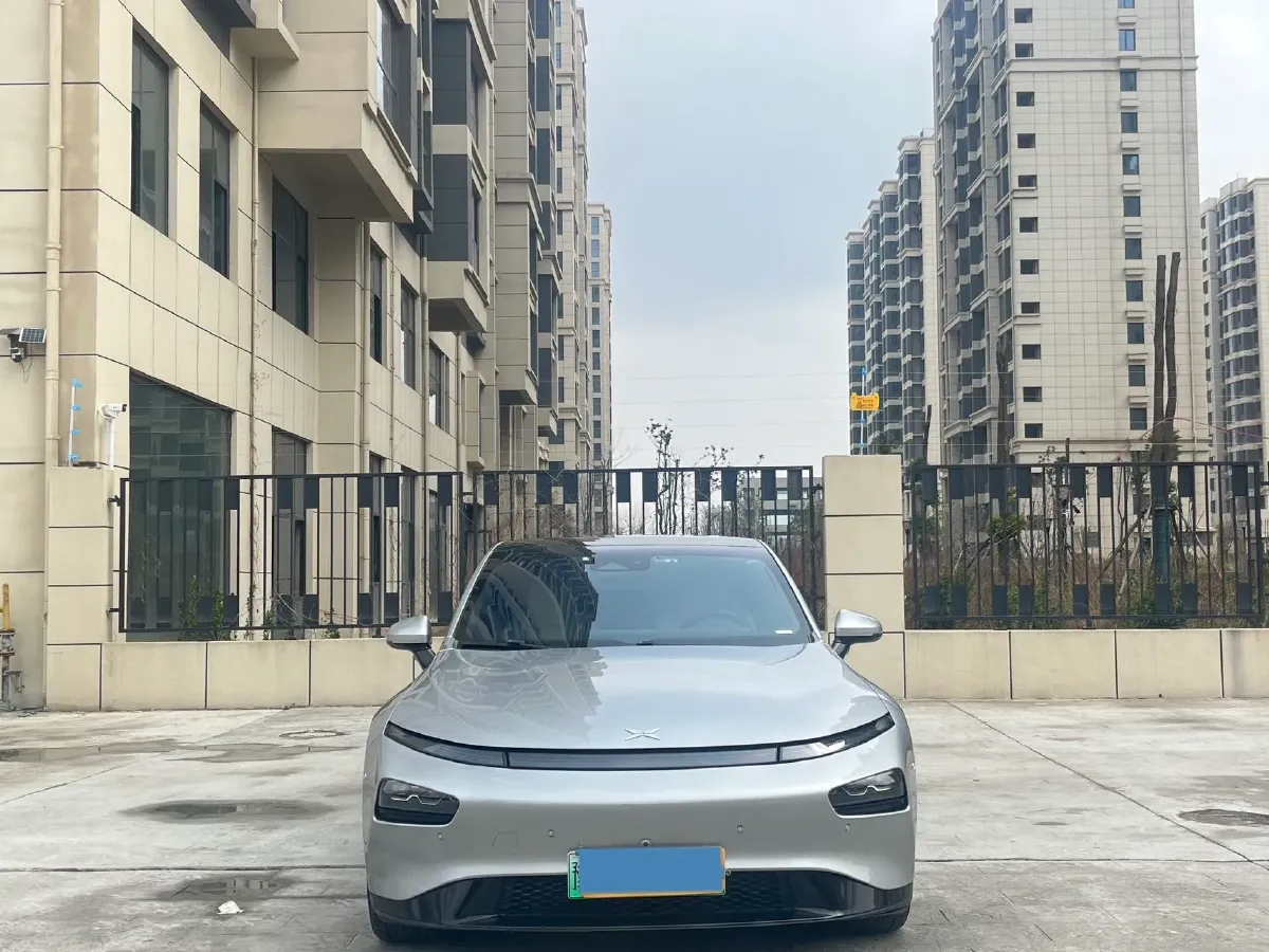 2020 DS 7 1.6T 215HP L4 8AT,autocango,china used car exporter,china ev exporter,chinese used car exporter,chinese used ev exporter