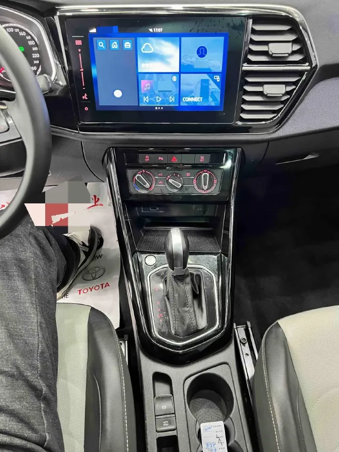 2021 Jetta VS7 1.4T 150HP L4 6AT,autocango,china used car exporter,china ev exporter,chinese used car exporter,chinese used ev exporter