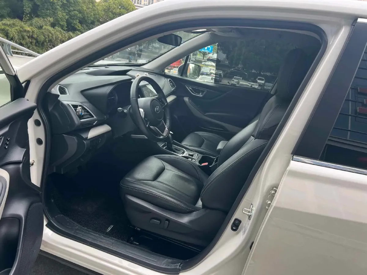 2022 Subaru Forester 2.0L 154HP H4 CVT,autocango,china used car exporter,china ev exporter,chinese used car exporter,chinese used ev exporter