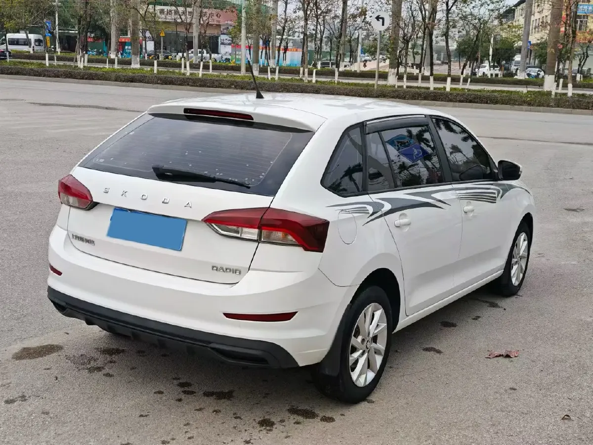 2020 DongFeng Aeolus YiXuan 1.5T 150HP L4 6DCT,autocango,china used car exporter,china ev exporter,chinese used car exporter,chinese used ev exporter