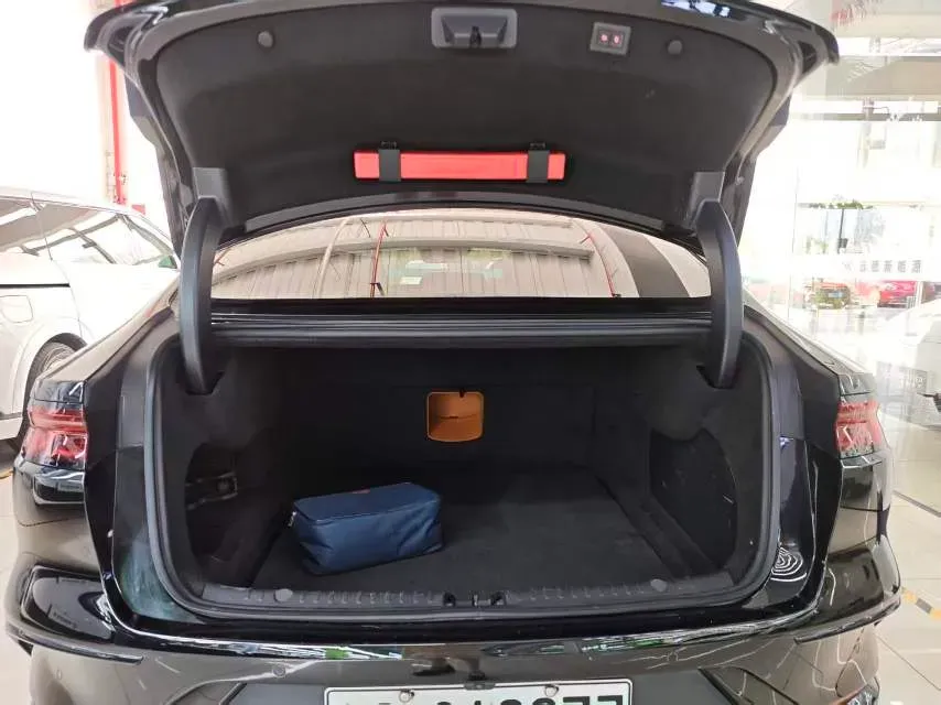 2022 Volkswagen Tiguan L 2.0T 186HP L4 7DCT,autocango,china used car exporter,china ev exporter,chinese used car exporter,chinese used ev exporter